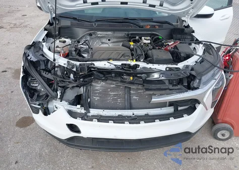 2025 Chevrolet Trax Fwd Ls z USA, uszkodzony, nr VIN KL77LFEP3SC316361